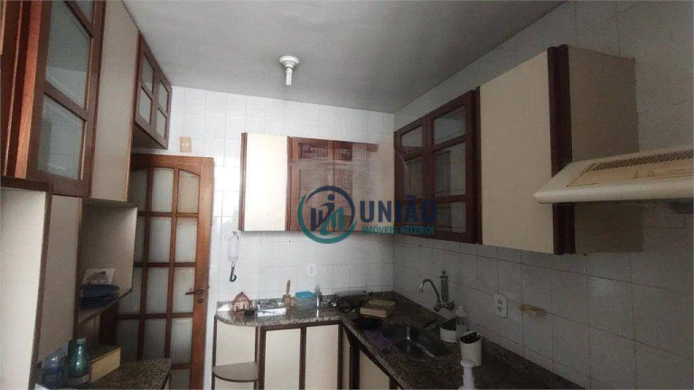 Imagem Apartamento com 4 Quartos à Venda, 98 m² em Ingá - Niterói