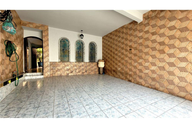 Imagem Casa com 4 Quartos à Venda, 215 m² em Parque Jaçatuba - Santo André Imagem Casa com 4 Quartos à Venda, 215 m² em Parque Jaçatuba - Santo André