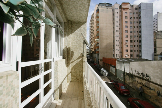 Imagem Apartamento com 3 Quartos à Venda, 128 m² em Centro Histórico - Porto Alegre Imagem Apartamento com 3 Quartos à Venda, 128 m² em Centro Histórico - Porto Alegre