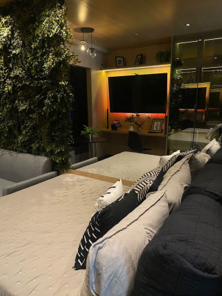 Imagem Imóvel com 1 Quarto à Venda,  em Portão - Curitiba
