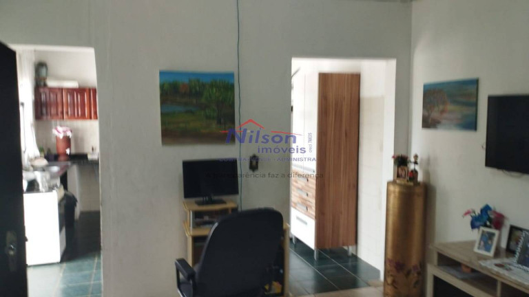 Imagem Casa com 3 Quartos à Venda, 240 m² em Jardim Cumbica - Guarulhos