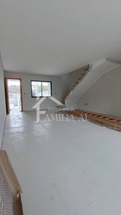 Imagem Casa com 3 Quartos à Venda, 135 m² em Bom Retiro - Joinville