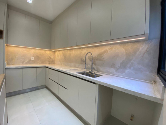 Imagem Casa com 3 Quartos à Venda, 225 m² em Neva - Cascavel Imagem Casa com 3 Quartos à Venda, 225 m² em Neva - Cascavel