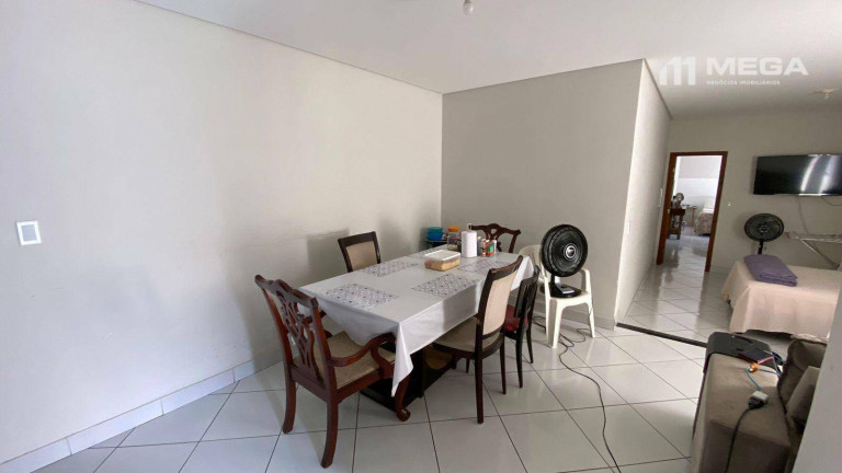 Imagem Apartamento com 3 Quartos à Venda, 579 m² em Guaranhuns - Vila Velha Imagem Apartamento com 3 Quartos à Venda, 579 m² em Guaranhuns - Vila Velha