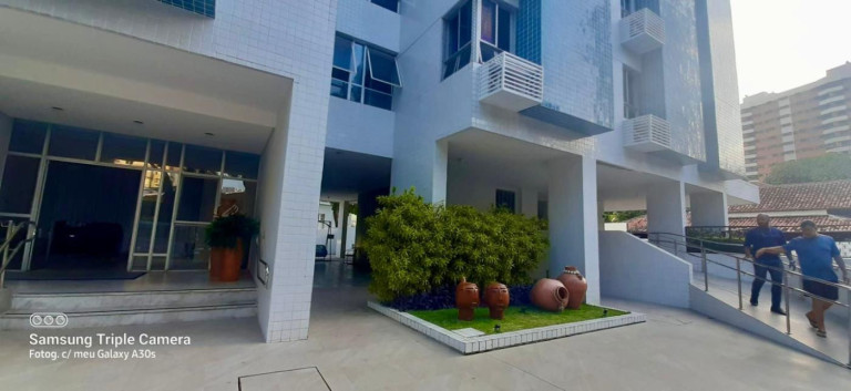 Imagem Apartamento com 4 Quartos à Venda, 256 m² em Espinheiro - Recife Imagem Apartamento com 4 Quartos à Venda, 256 m² em Espinheiro - Recife