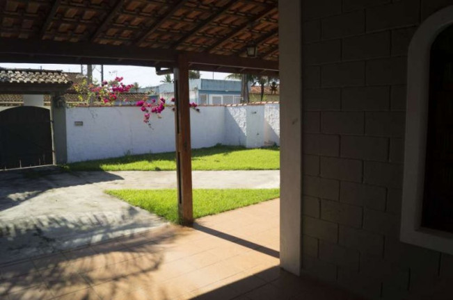 Imagem Casa com 2 Quartos à Venda, 104 m² em Balneário Califórnia - Caraguatatuba Imagem Casa com 2 Quartos à Venda, 104 m² em Balneário Califórnia - Caraguatatuba