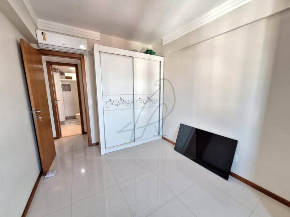 Imagem Apartamento com 3 Quartos à Venda, 108 m² Imagem Apartamento com 3 Quartos à Venda, 108 m²