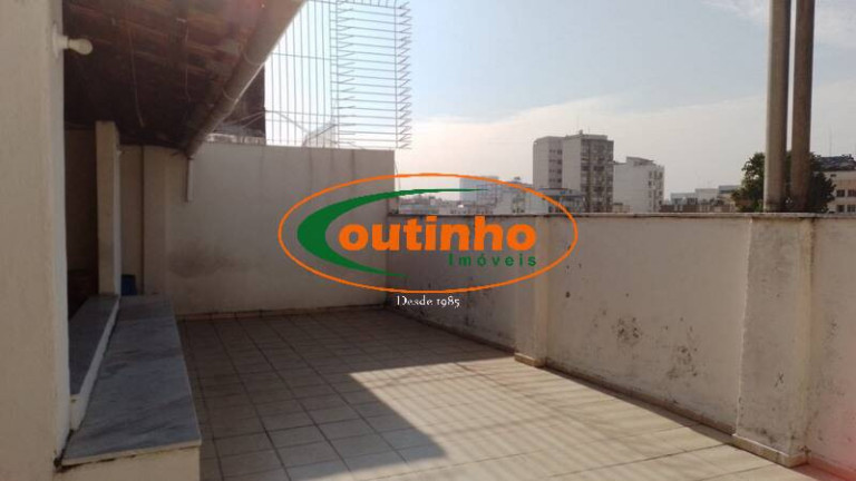 Imagem Apartamento com 2 Quartos à Venda, 70 m² em Maracanã - Rio De Janeiro Imagem Apartamento com 2 Quartos à Venda, 70 m² em Maracanã - Rio De Janeiro