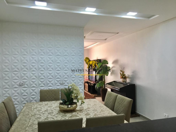 Imagem Casa com 3 Quartos à Venda, em Sítio Cercado - Curitiba Imagem Casa com 3 Quartos à Venda, em Sítio Cercado - Curitiba