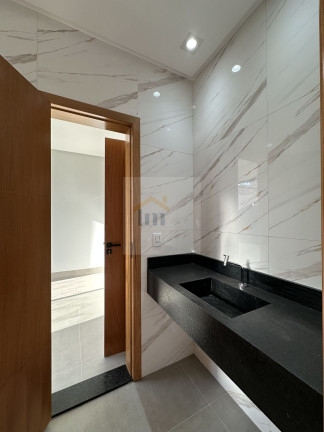 Imagem Casa com 3 Quartos à Venda, 190 m² em Setor Faiçalville - Goiânia Imagem Casa com 3 Quartos à Venda, 190 m² em Setor Faiçalville - Goiânia