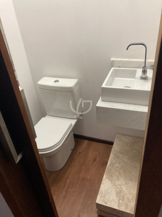 Imagem Casa com 5 Quartos à Venda, em Boa Vista - Joinville Imagem Casa com 5 Quartos à Venda, em Boa Vista - Joinville