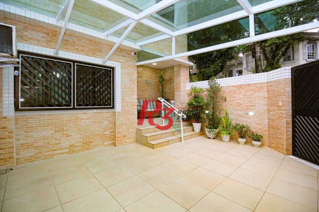 Imagem Sobrado com 4 Quartos à Venda, 150 m² em Gonzaga - Santos Imagem Sobrado com 4 Quartos à Venda, 150 m² em Gonzaga - Santos