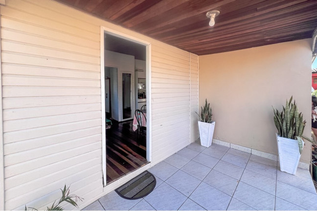 Imagem Casa com 2 Quartos à Venda, 500 m² em Mathias Velho - Canoas Imagem Casa com 2 Quartos à Venda, 500 m² em Mathias Velho - Canoas