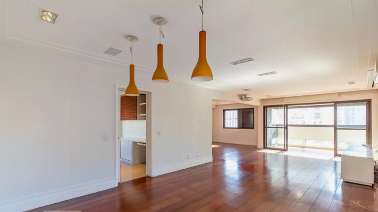 Imóvel com 3 Quartos à Venda, 228 m² em Moema - São Paulo