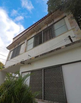 Imagem Imóvel com 7 Quartos para Alugar, 200 m² em Campo Grande - Rio De Janeiro Imagem Imóvel com 7 Quartos para Alugar, 200 m² em Campo Grande - Rio De Janeiro