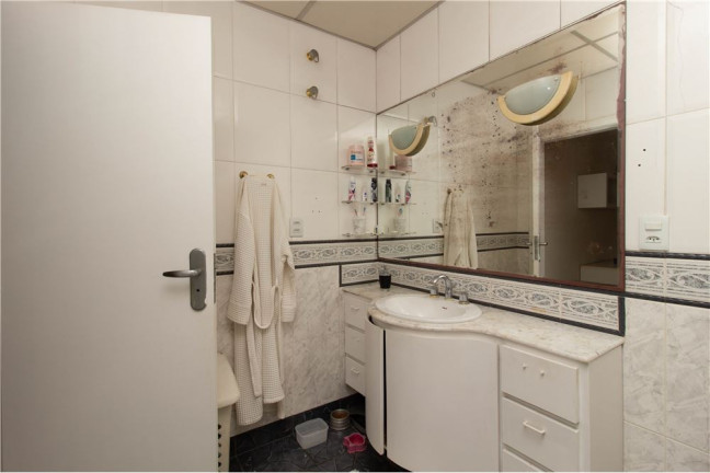 Imagem Casa com 5 Quartos à Venda,  em Planalto Paulista - São Paulo