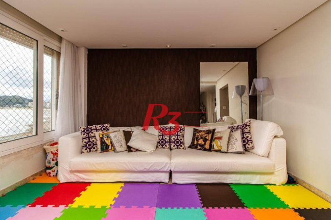 Imagem Apartamento com 3 Quartos à Venda, 190 m² em José Menino - Santos