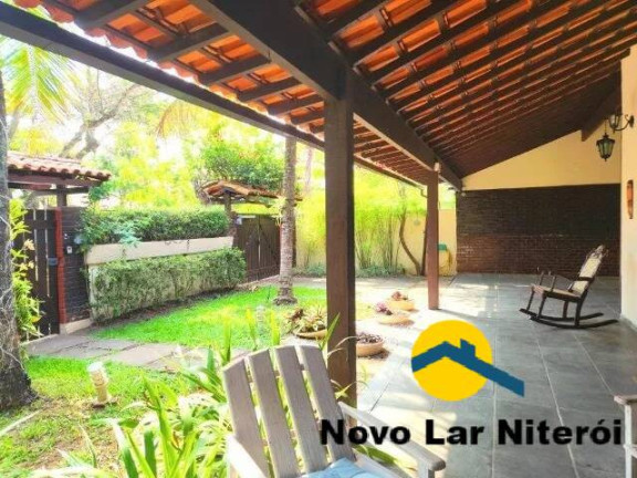 Imagem Casa com 3 Quartos à Venda, 300 m² em Camboinhas - Niterói Imagem Casa com 3 Quartos à Venda, 300 m² em Camboinhas - Niterói