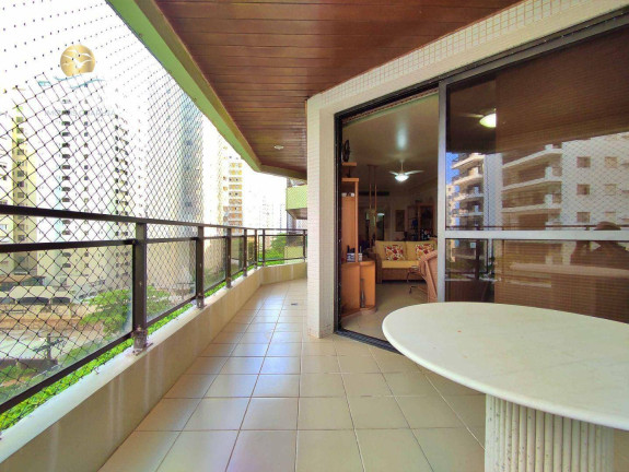 Imagem Apartamento com 3 Quartos à Venda, 175 m² em Pitangueiras - Guarujá Imagem Apartamento com 3 Quartos à Venda, 175 m² em Pitangueiras - Guarujá