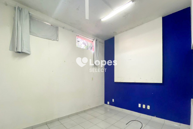 Imagem Sobrado com 6 Quartos à Venda, 333 m² em Centro - São João Da Boa Vista Imagem Sobrado com 6 Quartos à Venda, 333 m² em Centro - São João Da Boa Vista
