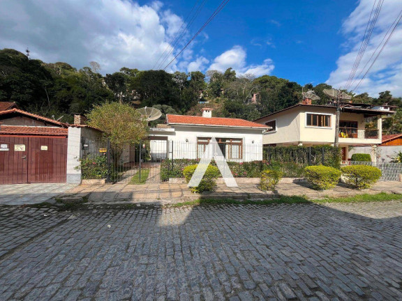 Imagem Casa com 3 Quartos à Venda, 138 m² em Quinta Da Barra - Teresópolis Imagem Casa com 3 Quartos à Venda, 138 m² em Quinta Da Barra - Teresópolis