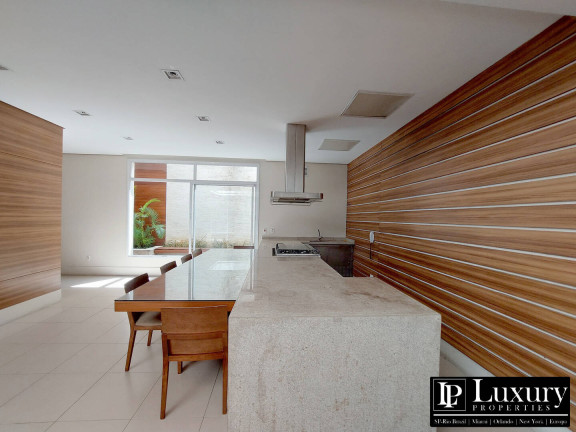 Imagem Apartamento com 4 Quartos à Venda, 258 m² em Campo Belo - São Paulo