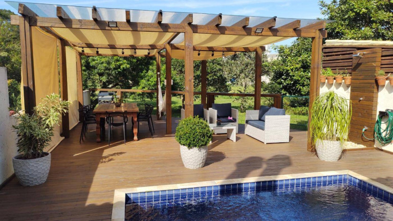 Imagem Casa com 2 Quartos à Venda, 112 m² em Cachoeira Do Bom Jesus - Florianópolis