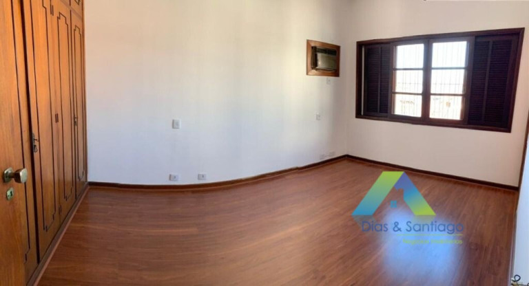Imagem Sobrado com 3 Quartos à Venda, 300 m² em Ipiranga - São Paulo Imagem Sobrado com 3 Quartos à Venda, 300 m² em Ipiranga - São Paulo