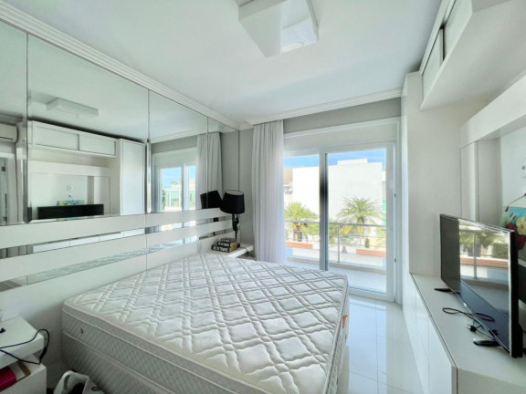Imagem Casa com 6 Quartos à Venda, 380 m² em -- - Capao Da Canoa Imagem Casa com 6 Quartos à Venda, 380 m² em -- - Capao Da Canoa