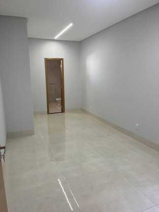 Imagem Casa com 3 Quartos à Venda, 210 m² em Jardim Atlântico - Goiânia Imagem Casa com 3 Quartos à Venda, 210 m² em Jardim Atlântico - Goiânia