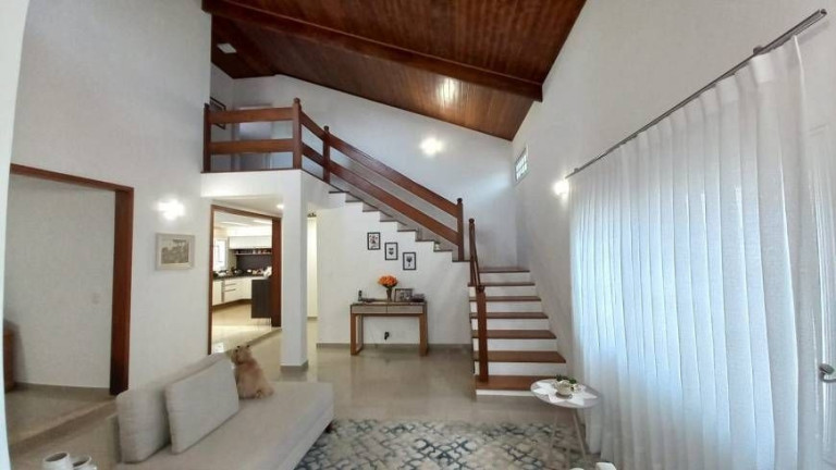 Sobrado com 3 Quartos à Venda, 190 m² em Urbanova - São José Dos Campos