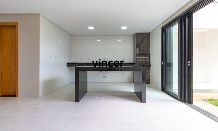 Imagem Casa com 3 Quartos à Venda, 199 m² em Goiânia 2 - Goiânia Imagem Casa com 3 Quartos à Venda, 199 m² em Goiânia 2 - Goiânia
