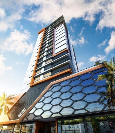 Imóvel com 3 Quartos à Venda, 118 m² em Meia Praia - Itapema