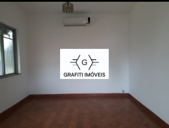 Imagem Imóvel com 5 Quartos à Venda, em Campo Grande - Rio De Janeiro Imagem Imóvel com 5 Quartos à Venda, em Campo Grande - Rio De Janeiro