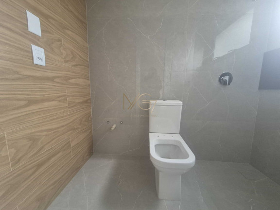 Imagem Sobrado com 3 Quartos à Venda, 254 m² em São Pedro - São José Dos Pinhais Imagem Sobrado com 3 Quartos à Venda, 254 m² em São Pedro - São José Dos Pinhais