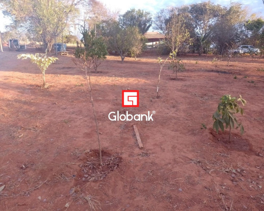 Imagem Imóvel com 2 Quartos à Venda, 2.750 m² em Bocaiuva - Montes Claros Imagem Imóvel com 2 Quartos à Venda, 2.750 m² em Bocaiuva - Montes Claros