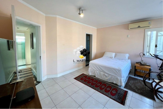 Imagem Casa com 4 Quartos à Venda, 243 m² em Moinhos De Vento - Canoas Imagem Casa com 4 Quartos à Venda, 243 m² em Moinhos De Vento - Canoas