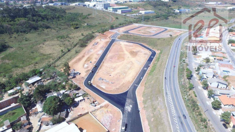 Imagem Terreno à Venda, 630 m² em Rio Comprido - Jacareí Imagem Terreno à Venda, 630 m² em Rio Comprido - Jacareí
