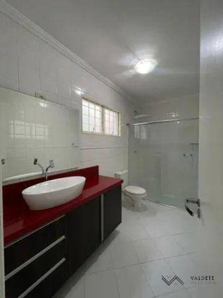Imagem Casa com 3 Quartos à Venda, 176 m² em Parque Dos Ipês - São José Dos Campos