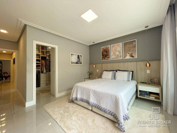 Imagem Casa com 3 Quartos à Venda, 246 m² em Parque Do Imbui - Teresópolis Imagem Casa com 3 Quartos à Venda, 246 m² em Parque Do Imbui - Teresópolis