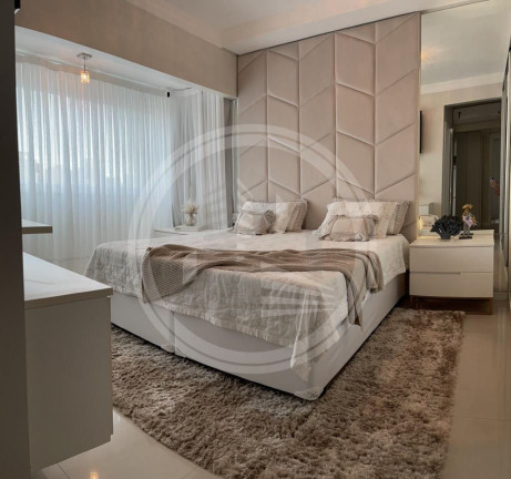 Imagem Apartamento com 3 Quartos à Venda, 141 m² em Centro - Balneário Camboriú Imagem Apartamento com 3 Quartos à Venda, 141 m² em Centro - Balneário Camboriú