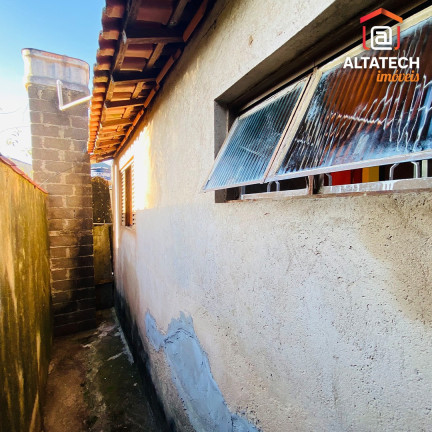 Imagem Casa com 2 Quartos à Venda, 70 m² em Estância São José - Poços De Caldas Imagem Casa com 2 Quartos à Venda, 70 m² em Estância São José - Poços De Caldas