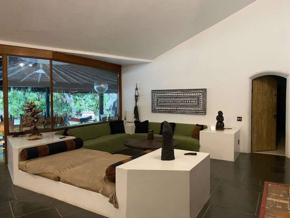 Imagem Casa de Condomínio com 7 Quartos à Venda,  em Chácara Granja Velha - Cotia