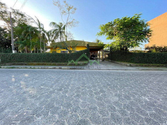 Imagem Casa com 4 Quartos à Venda, 300 m² em Costeira - Balneário Barra Do Sul Imagem Casa com 4 Quartos à Venda, 300 m² em Costeira - Balneário Barra Do Sul