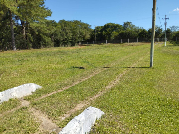 Imagem Chácara com 4 Quartos à Venda, 10.000 m² em Fiuza - Viamão
