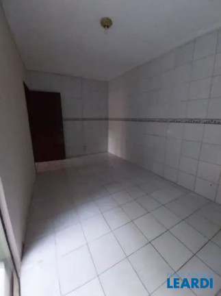 Imagem Sobrado com 3 Quartos à Venda, 140 m² em Vila Príncipe De Gales - Santo André Imagem Sobrado com 3 Quartos à Venda, 140 m² em Vila Príncipe De Gales - Santo André