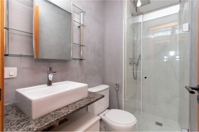 Imagem Imóvel com 3 Quartos à Venda, em Moema - São Paulo Imagem Imóvel com 3 Quartos à Venda, em Moema - São Paulo