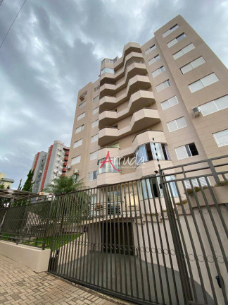 Imóvel com 4 Quartos à Venda, 193 m² em Centro - Cascavel
