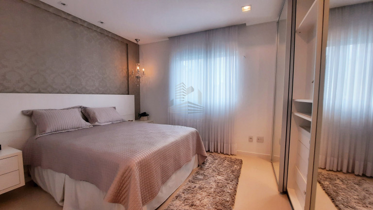 Imagem Apartamento com 3 Quartos à Venda, 256 m² em Centro - Balneário Camboriú Imagem Apartamento com 3 Quartos à Venda, 256 m² em Centro - Balneário Camboriú