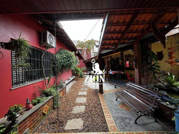 Imagem Casa com 5 Quartos à Venda, 330 m² em Vila Ester - São Paulo Imagem Casa com 5 Quartos à Venda, 330 m² em Vila Ester - São Paulo